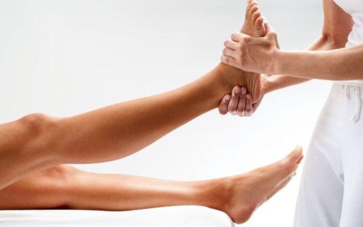 The Importance of Foot Care for People with Arthritis - SelectFlex